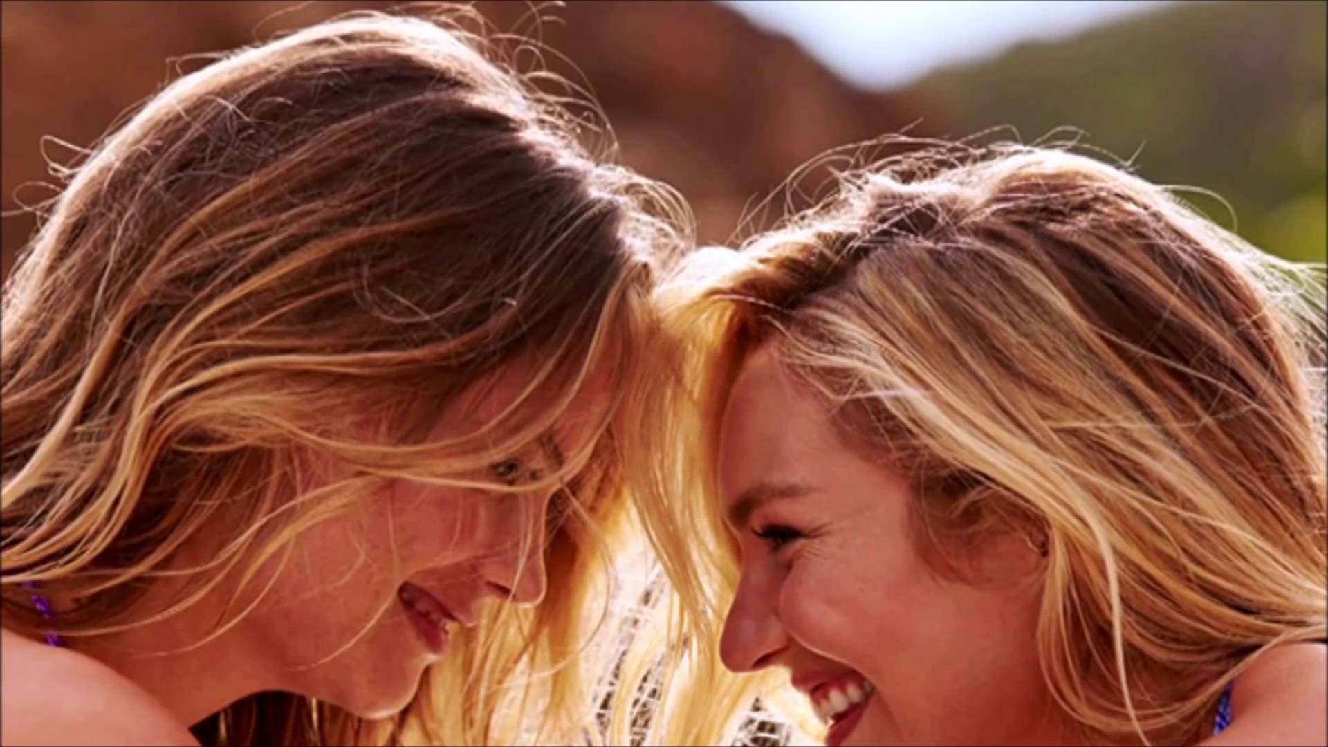 Тропический рай с красотками Victoria’s Secret